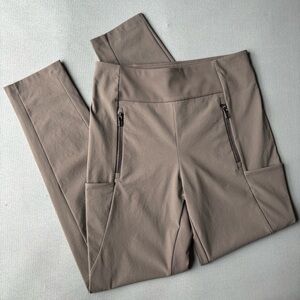 ATHLETA | Grey Headlands Hybrid High Rise Stretchy Tech Cargo Tights | Size 4